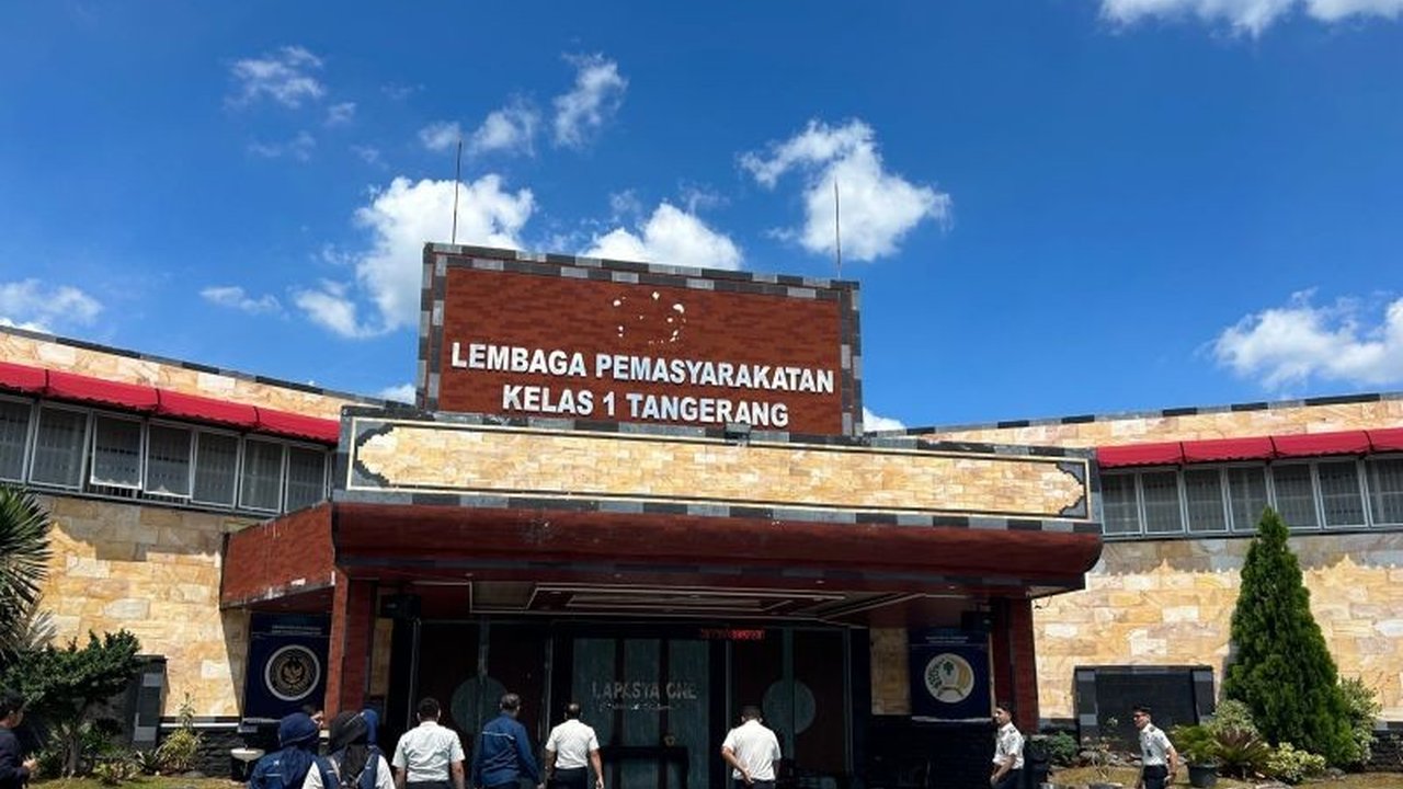 Kemenimipas memberikan Remisi Waisak 2026 kepada 1.052 narapidana dan anak binaan beragama Buddha. Ini adalah apresiasi yang juga menghemat anggaran negara.