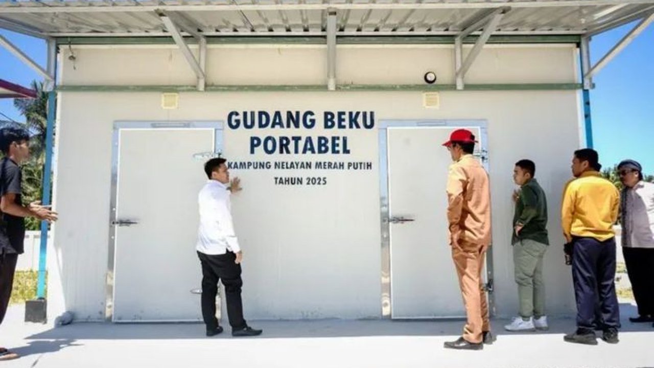 Pemerintah Kabupaten Lombok Tengah mengalokasikan 32 titik aset tanah untuk mendukung program Koperasi Desa Merah Putih (KDMP) yang digagas Presiden Prabowo Subianto, bertujuan menggerakkan ekonomi desa.