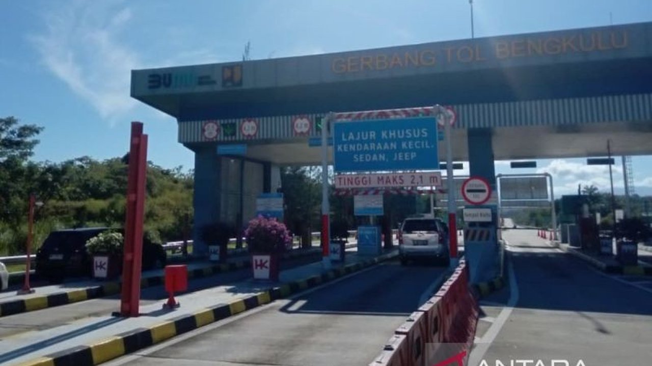 PT Hutama Karya mencatat peningkatan signifikan lalu lintas di Tol Bengkulu-Taba Penanjung sebesar 64,56 persen selama libur Idul Adha, menandakan tingginya aktivitas perjalanan masyarakat.