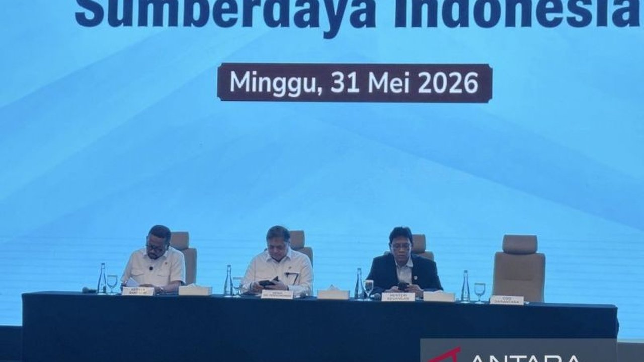 Kepala Badan Komunikasi Pemerintah (Bakom) Muhammad Qodari menegaskan Kunjungan Presiden Prabowo ke Prancis adalah satu-satunya agenda resmi luar negeri pekan ini, menepis isu kunjungan ke negara lain.