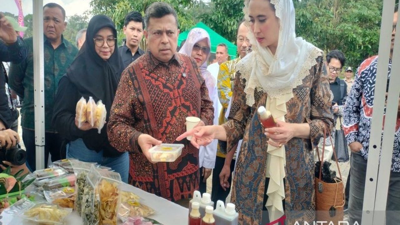 Kementerian Pariwisata (Kemenpar) bersama BPJPH gencar melakukan akselerasi sertifikasi halal di desa wisata, sebuah langkah strategis untuk meningkatkan kualitas dan kenyamanan pariwisata Indonesia.