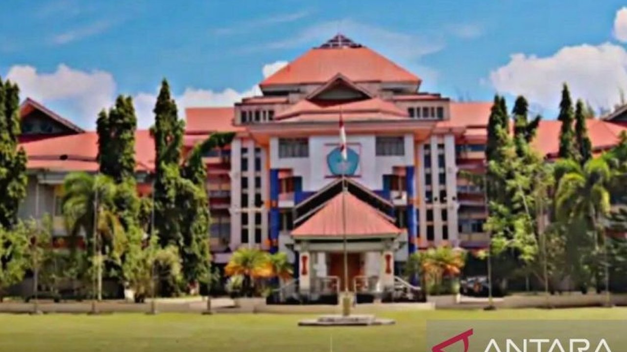 Unpatti Ambon memperkuat riset kepulauan dengan membentuk Pusat Studi Pengelolaan Kawasan Berbasis Masyarakat (PS-PKBM). Diharapkan menjadi pusat kolaborasi penelitian berbasis data untuk pembangunan Maluku.