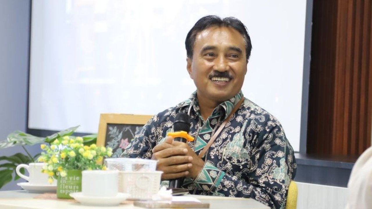 Badan Pusat Statistik (BPS) Provinsi NTB mengerahkan ribuan petugas lapangan guna memastikan data Sensus Ekonomi 2026 akurat dan komprehensif. Pembaca akan mengetahui pentingnya peran mereka.