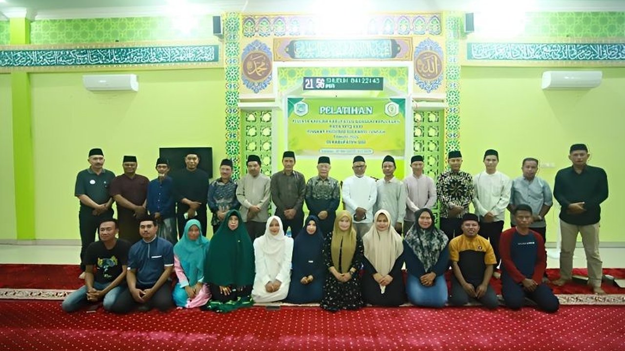 Pemerintah Kabupaten Banggai Kepulauan (Bangkep) intensifkan Pembinaan Peserta MTQ Bangkep jelang MTQ XXXI Tingkat Provinsi Sulawesi Tengah 2026. Upaya ini tak hanya mengejar prestasi, tapi juga membentuk generasi Qurani berkarakter.