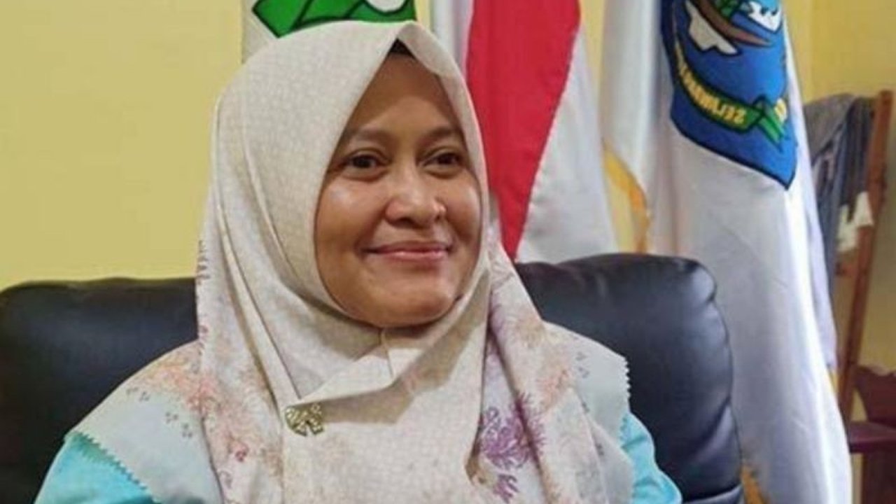 Dinas Kesehatan Bangka Tengah gencar melakukan skrining dan edukasi demi menekan angka kasus demam berdarah dengue (DBD). Upaya Pencegahan DBD Bangka Tengah ini melibatkan masyarakat secara aktif.