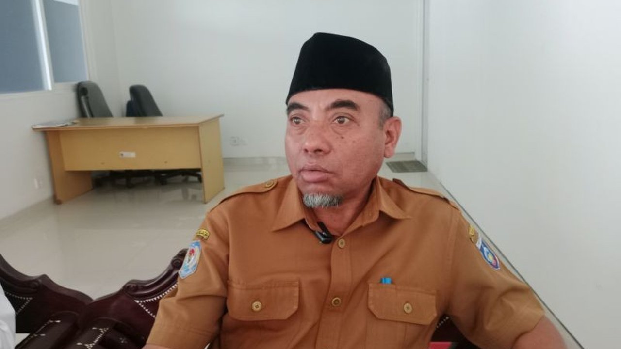 Pemerintah Kabupaten Lombok Tengah aktif mendorong implementasi transaksi nontunai di Pasar Kuta Mandalika, menjadikan pasar ini percontohan pembayaran digital untuk wisatawan dan warga lokal.