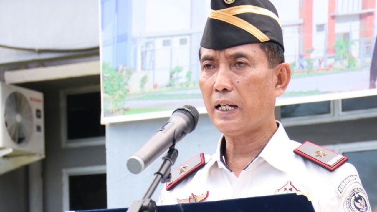 Dua warga binaan pemasyarakatan di Papua mendapatkan Remisi Waisak khusus Hari Raya Waisak 2026, menandai keberhasilan program pembinaan serta efisiensi anggaran negara. Simak detail lengkapnya!