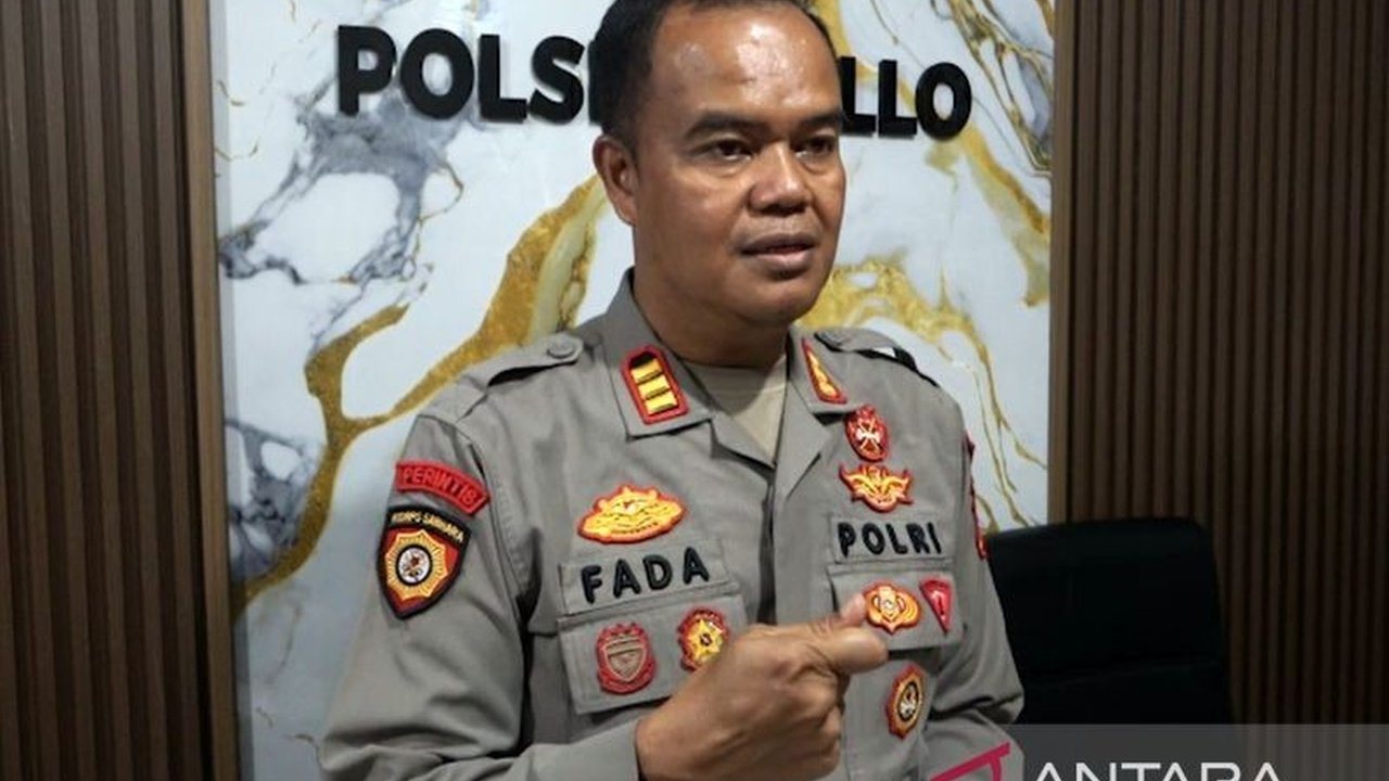 Seorang pemuda di Makassar terancam hukuman penjara seumur hidup atas kasus pencabulan dan pembunuhan anak. Simak detail ancaman hukuman berlapis yang menjerat pelaku dan perkembangan penyidikan terkini.