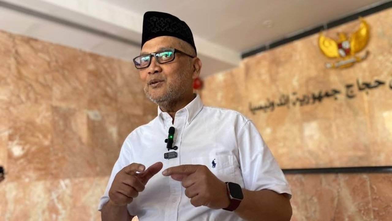 Kementerian Haji dan Umrah (Kemenhaj) menyusun strategi jangka panjang untuk atasi potensi kenaikan avtur haji pada 2027 dan 2028. Koordinasi intensif dengan BPKH dan DPR RI dilakukan demi menjaga keberlanjutan biaya haji dan keberangkatan jemaah.