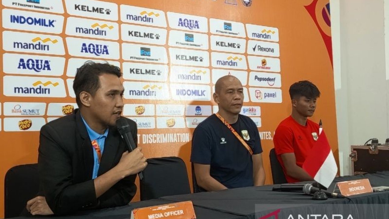 Pelatih Timnas U19 Nova Arianto tetap melakukan evaluasi mendalam pada skuadnya, dengan fokus utama pada mental dan kepercayaan diri pemain, setelah meraih kemenangan 3-0 atas Myanmar di Piala AFF U19.