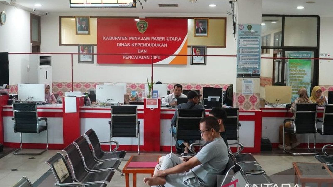 Kabupaten Penajam Paser Utara mencatat 21 persen penduduknya telah mengaktifkan KTP Digital, menjadi yang tertinggi di Kalimantan Timur, dan terus berupaya memperluas penggunaannya melalui berbagai strategi inovatif.
