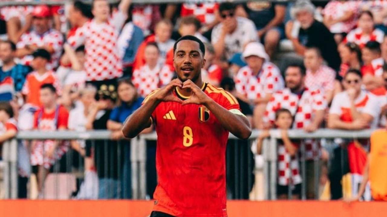 Timnas Belgia dan Maroko tampil perkasa di laga uji coba, mencatatkan kemenangan meyakinkan sebagai persiapan jelang Piala Dunia 2026. Simak detail Hasil Pertandingan Persahabatan Internasional terbaru.