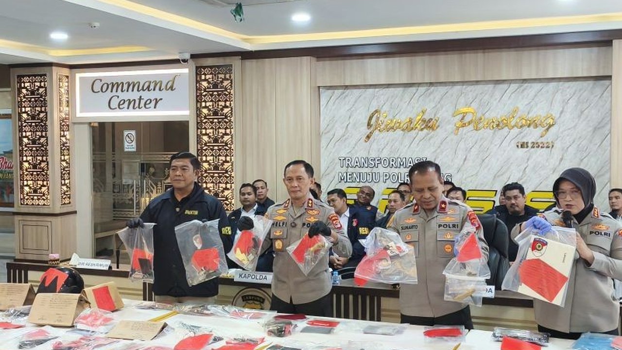 Polda Lampung terus mendalami asal usul granat yang ditemukan saat memburu dua DPO kasus street crime di Pesawaran, memicu pertanyaan tentang keterkaitan senjata berbahaya ini.