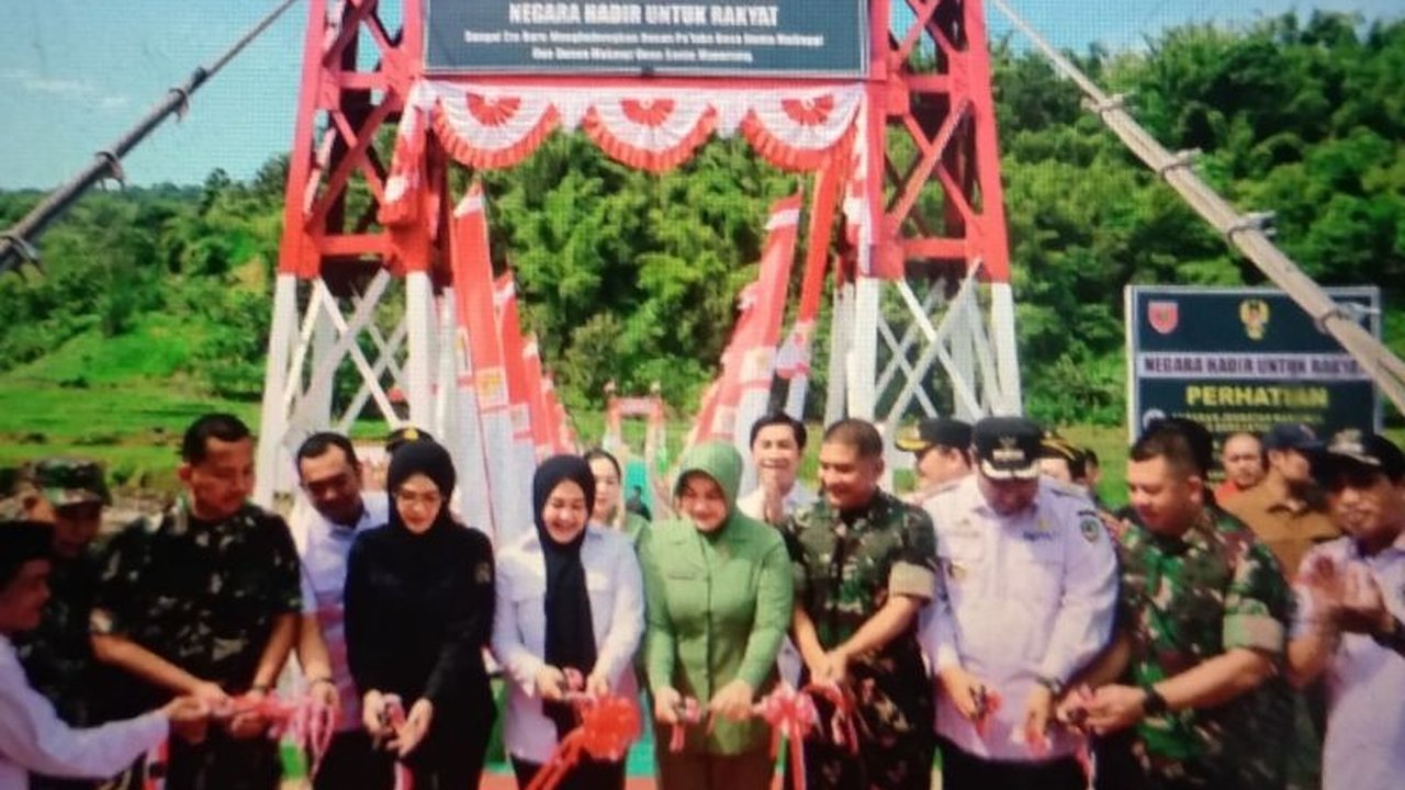 Pembangunan Jembatan Perintis Garuda Merah Putih di Maros menjadi wujud nyata kepedulian negara terhadap masyarakat, memberikan rasa aman, dan membuka akses vital bagi warga Tompobulu.
