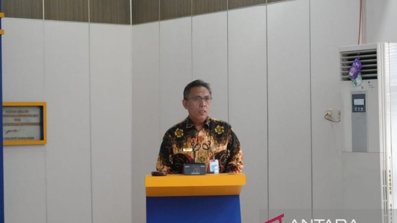 Kantor Wilayah DJPb Provinsi Bengkulu mengumumkan total alokasi Gaji ke-13 ASN PPPK Bengkulu sebesar Rp268,94 miliar untuk 59.299 penerima, siap cair Juni 2026 dan diharapkan dorong ekonomi lokal.