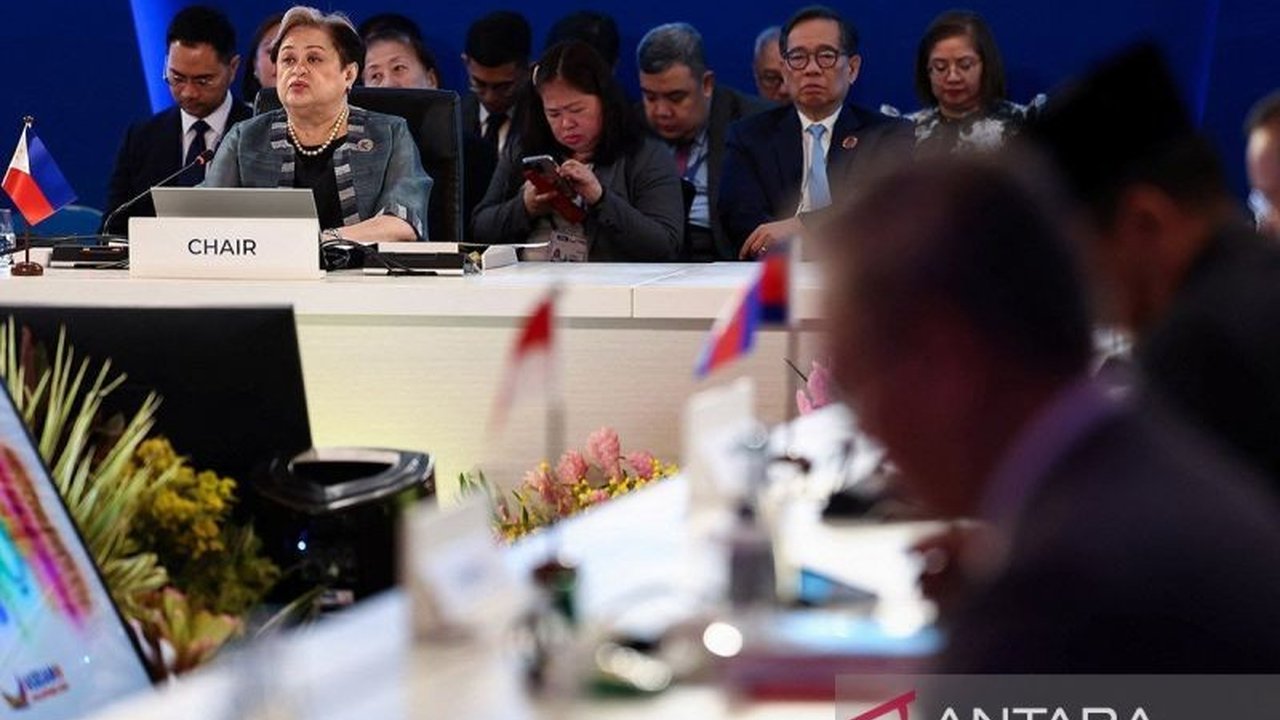 Menteri Luar Negeri AS dan Filipina baru-baru ini memperkuat kerja sama bilateral, membahas upaya memajukan Perdamaian Laut China Selatan serta prioritas ekonomi dan keamanan.