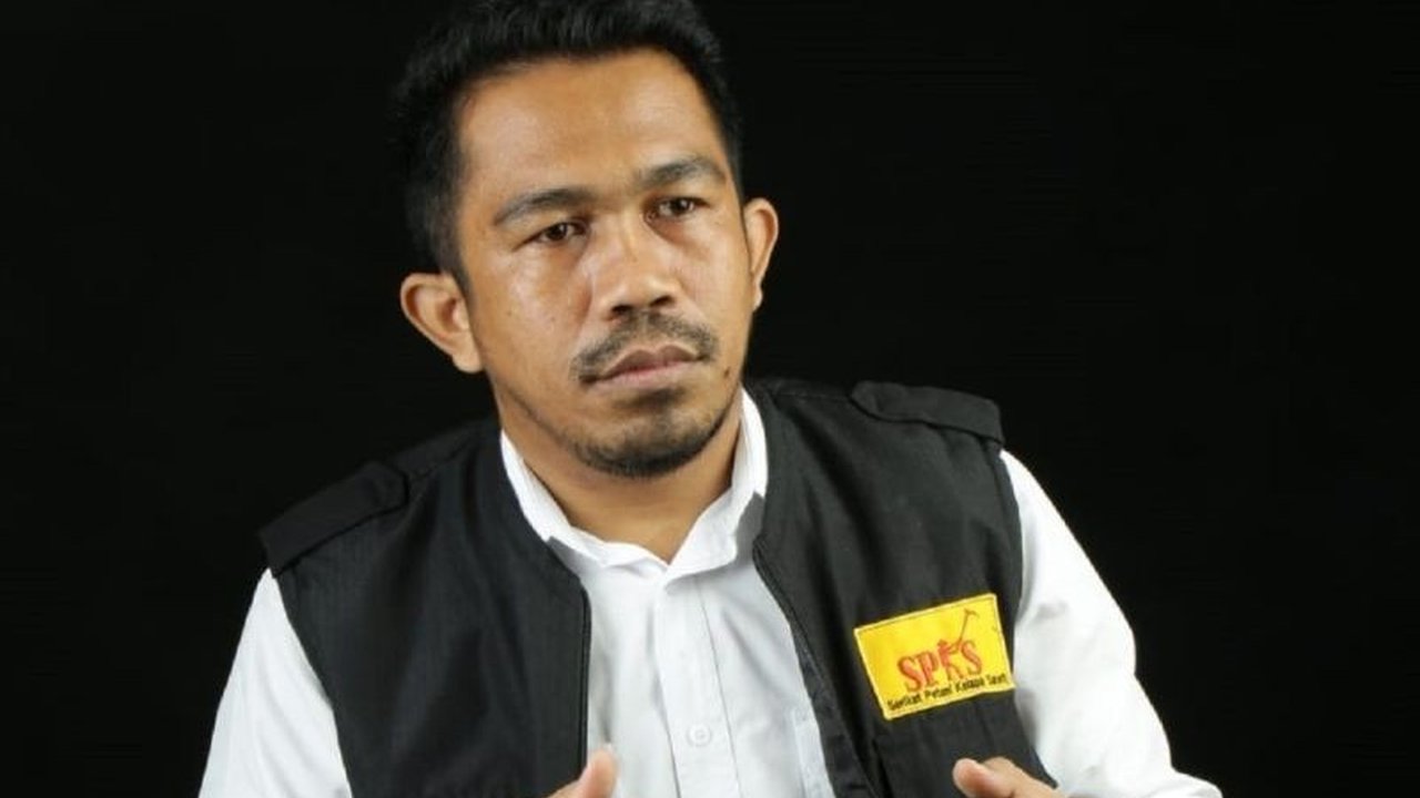 Serikat Petani Kelapa Sawit (SPKS) mendesak pemerintah tidak menaikkan Harga Minyakita, khawatir membebani rakyat dan petani sawit, serta mengusulkan penggunaan dana pungutan ekspor (PE) dari BPDP untuk menstabilkan harga.