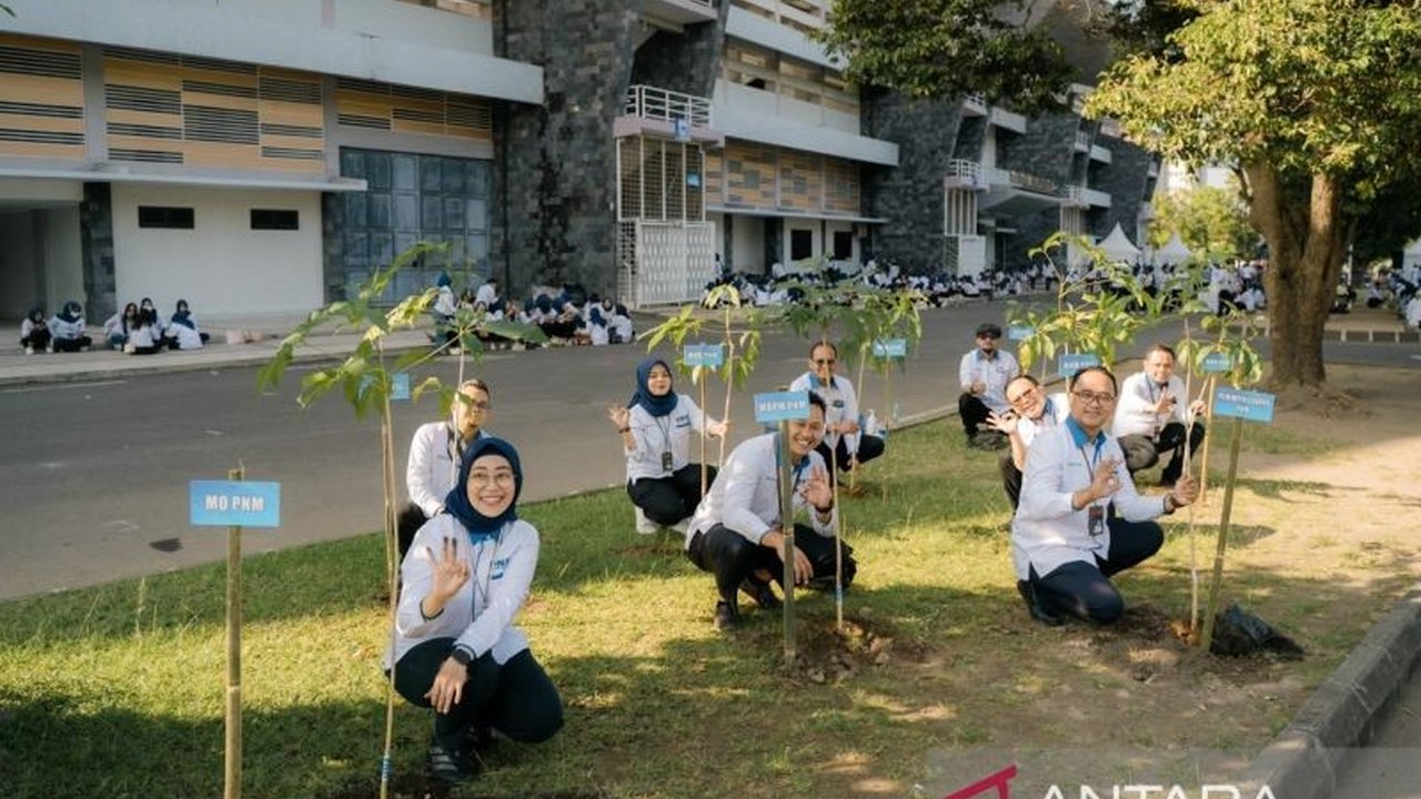 Inisiatif penanaman 27 ribu pohon serentak di Indonesia bukan sekadar upaya penghijauan, melainkan wujud nyata Pemberdayaan Lingkungan yang menopang kesejahteraan dan masa depan masyarakat.
