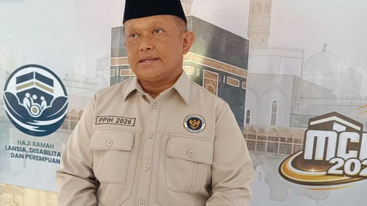Delapan jamaah haji Lampung wafat di Tanah Suci, dua sebelum ibadah haji. Kanwil Kemenag Lampung memastikan mereka akan mendapatkan asuransi Biaya Perjalanan Ibadah Haji (Bipih).