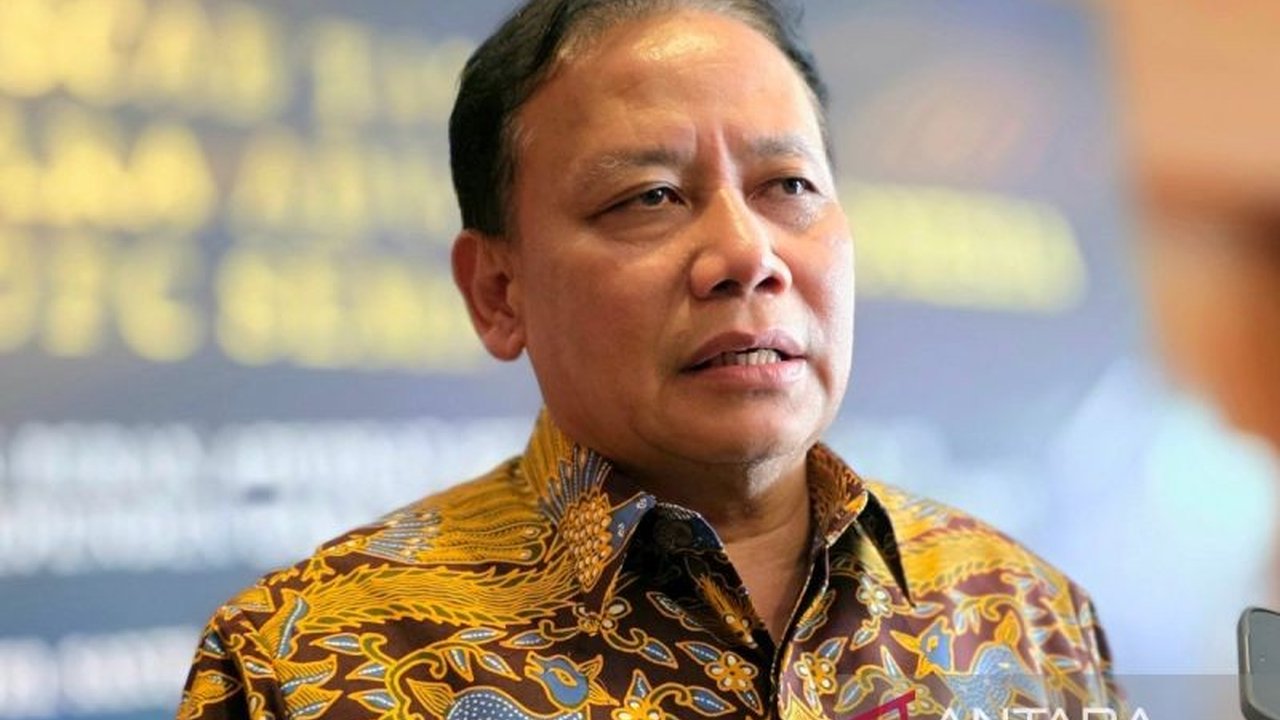 Komisi Yudisial (KY) mencatat 592 laporan dugaan pelanggaran etik hakim selama Januari-Juni 2026. Sebanyak 80 laporan memenuhi syarat untuk ditindaklanjuti, menunjukkan komitmen KY menjaga integritas peradilan dan menindak tegas pelanggaran etik hakim.
