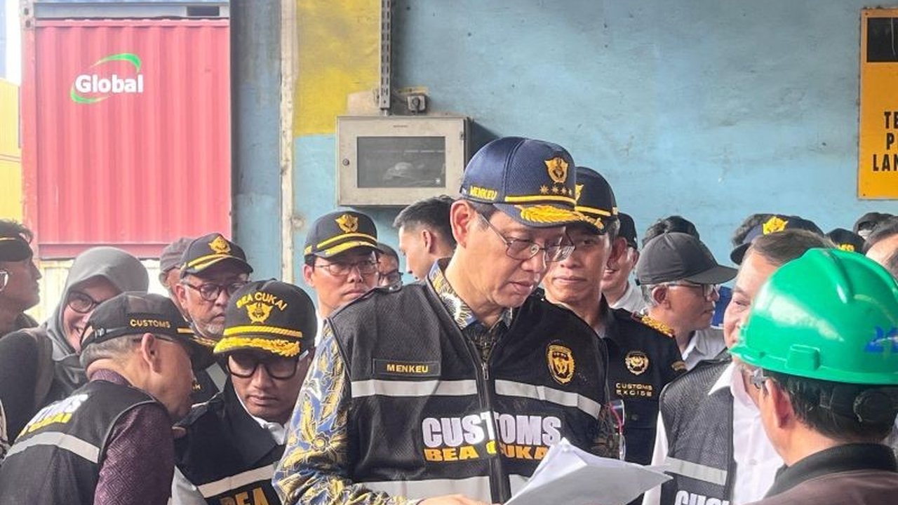 Menkeu Dorong Aturan Pelabuhan Ketat Atasi Kemacetan