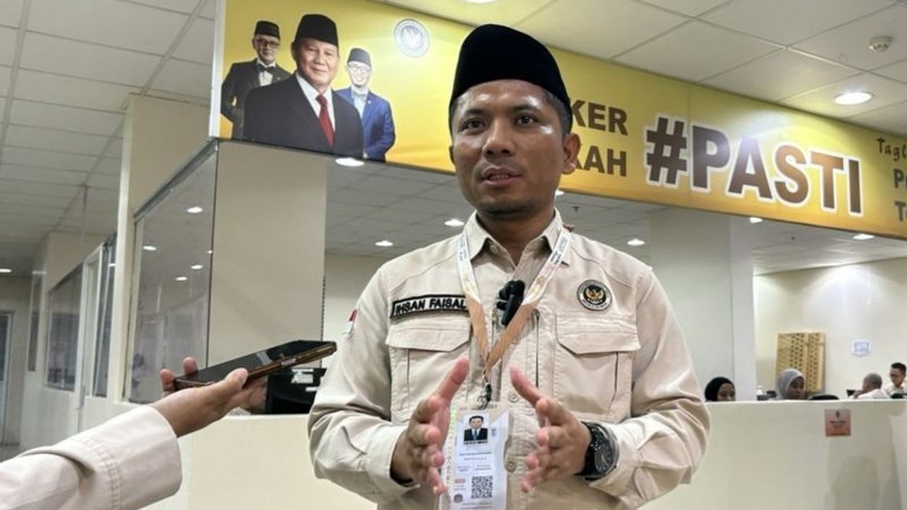 Insiden kebakaran terjadi di Al Hidayah Tower Makkah, namun PPIH memastikan tidak ada jamaah haji Indonesia yang menjadi korban. Simak detail penyebab dan penanganan cepatnya insiden kebakaran Al Hidayah Makkah.