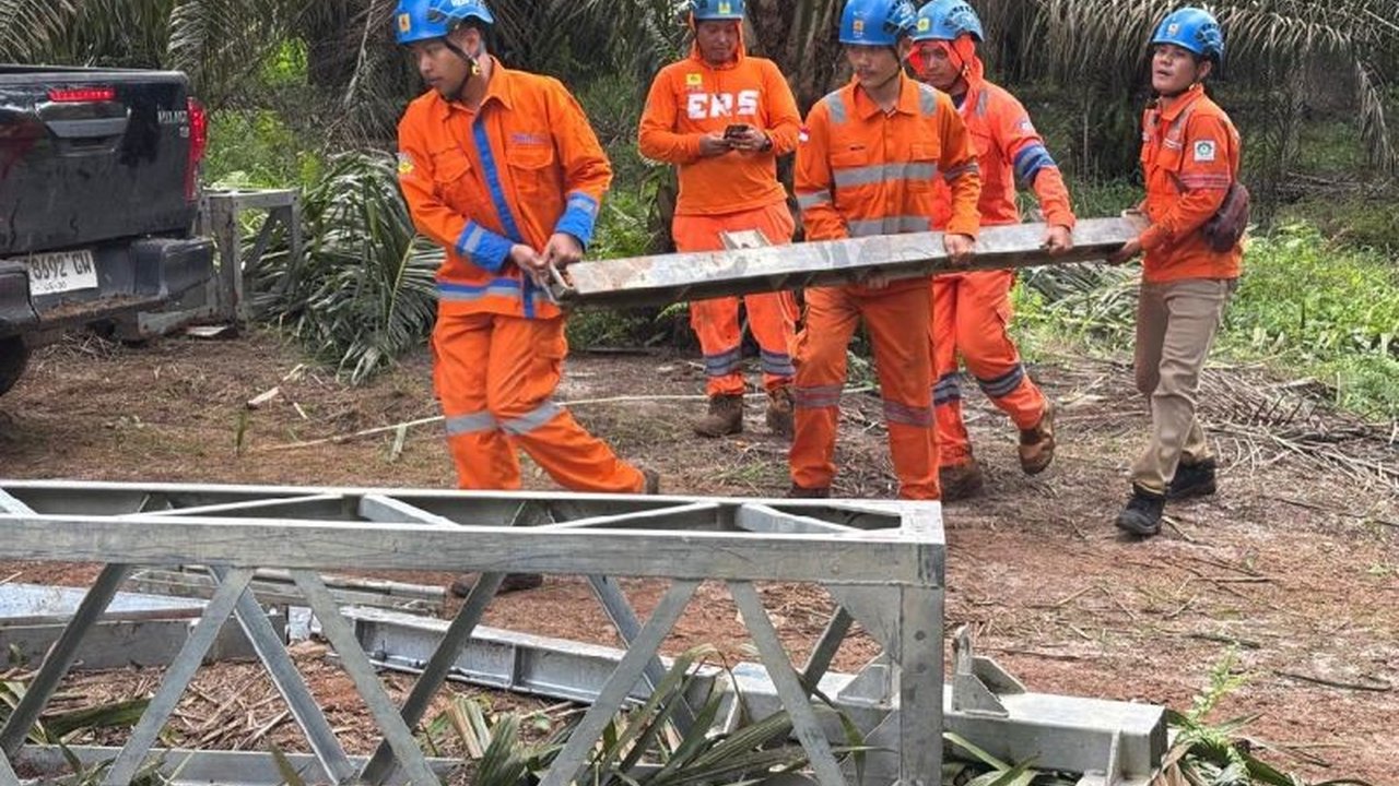 PT PLN (Persero) bergerak cepat menyelesaikan fondasi tower emergency di Sumatera Utara, menjadi langkah strategis percepat pemulihan listrik Sumut setelah infrastruktur transmisi rusak akibat cuaca ekstrem.