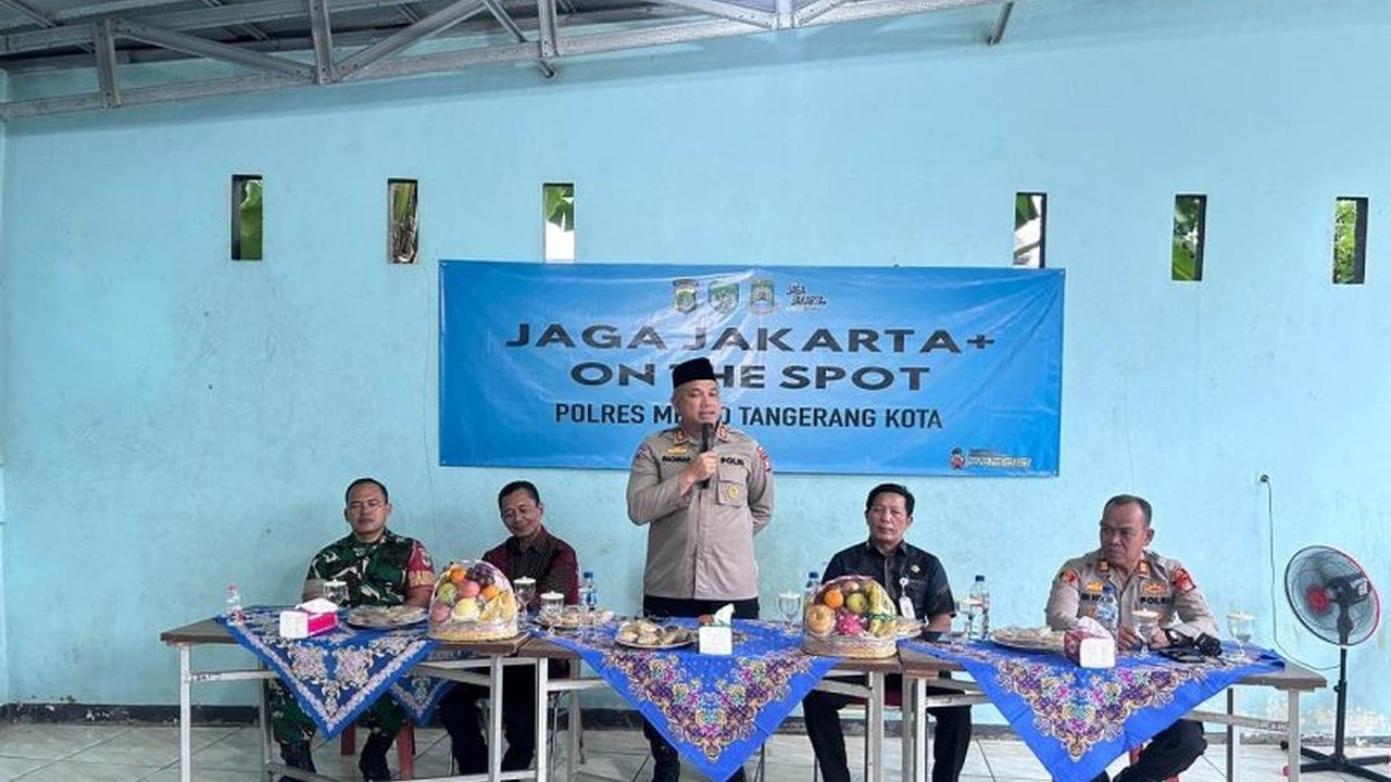 Polres Metro Tangerang Kota mengimbau masyarakat untuk meningkatkan kewaspadaan terhadap maraknya pencurian kendaraan bermotor (curanmor) dengan menggunakan kunci ganda, serta mewaspadai tindak pidana siber.