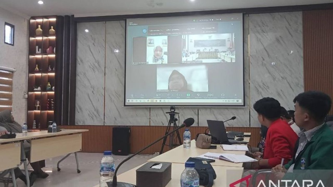 Persatuan Perangkat Desa Indonesia (PPDI) Takalar aktif mendampingi desa-desa untuk mempercepat digitalisasi desa, memastikan layanan publik berjalan optimal dan mengatasi kendala teknis yang ada.