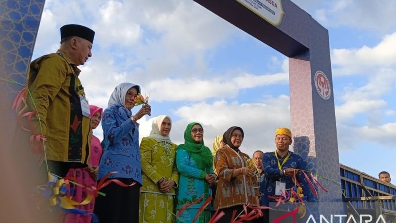Pemerintah Kabupaten Sigi memanfaatkan momentum MTQ XXXI Sigi sebagai wadah strategis untuk mempromosikan produk UMKM dan kuliner khas daerah, sekaligus mendorong pemberdayaan ekonomi masyarakat.