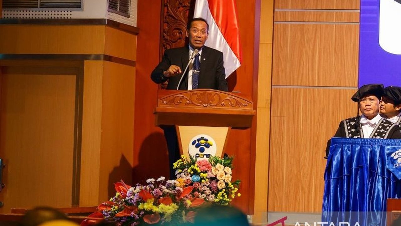 Wamendiktisaintek Fauzan mengajak politeknik berperan aktif memperkuat Kemandirian Teknologi Nasional melalui pengembangan SDM unggul dan inovasi relevan dengan industri.