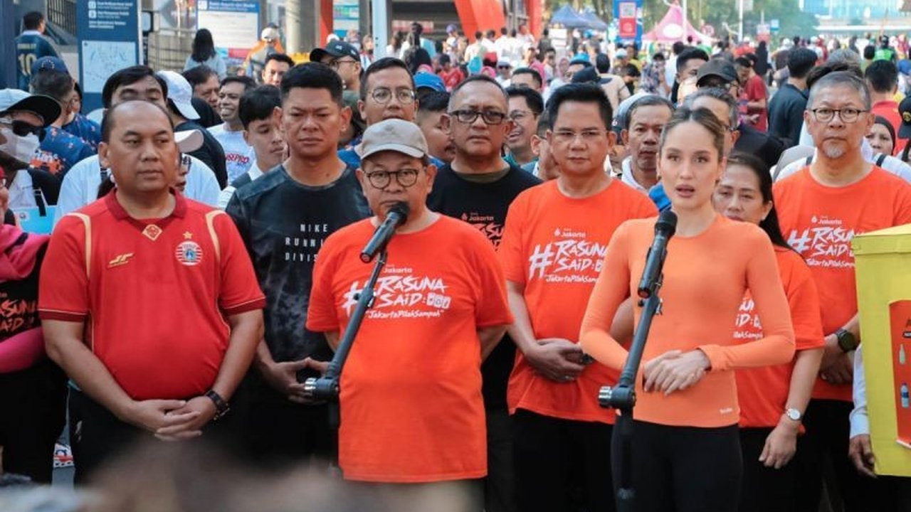 Gubernur DKI Jakarta Pramono Anung mengungkapkan sekitar 95 persen warga menginginkan agar kegiatan Hari Bebas Kendaraan Bermotor (HBKB) atau **CFD Rasuna Said** dapat terus berlanjut, menjadikannya alternatif ruang publik sehat dan strategis di Jakarta.