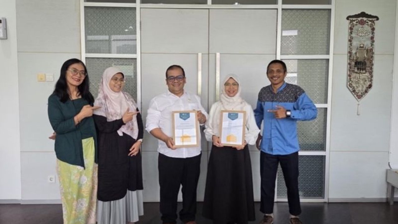 Universitas Indonesia (UI) mencetak prestasi gemilang dengan menempati peringkat ke-14 dunia dalam pemanfaatan UI Jurnal Emerald, menunjukkan komitmen kuat terhadap riset dan publikasi internasional.