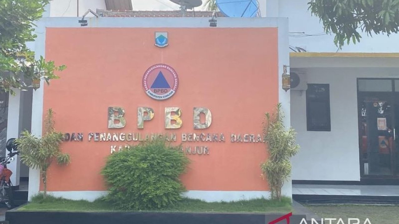 Gempa magnitudo 3.5 mengguncang Cianjur, memicu kepanikan warga yang masih trauma. BPBD Cianjur segera melakukan pendataan dampak dan mengimbau warga tetap siaga.