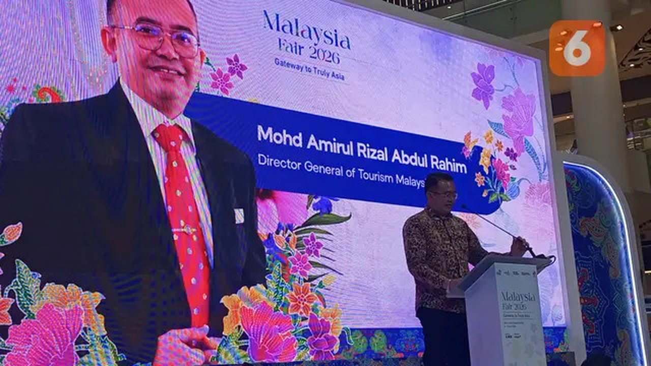 Mr. Mohd Amirul Rizal Abdul Rahim, selaku Direktur Jenderal Tourism Malaysia, dalam Opening Ceremony Malaysia Fair 2026 di Main Atrium Gandaria City Mall, Jakarta. (Dok. Liputan6.com/Erin Rah