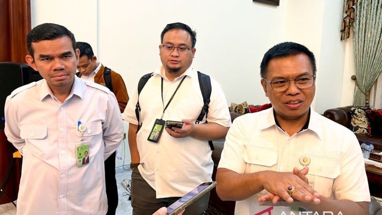 Badan Pangan Nasional (Bapanas) berkomitmen menjaga keseimbangan harga telur ayam ras dari hulu hingga hilir, melindungi peternak sekaligus memastikan keterjangkauan bagi masyarakat, di tengah tren deflasi harga telur.