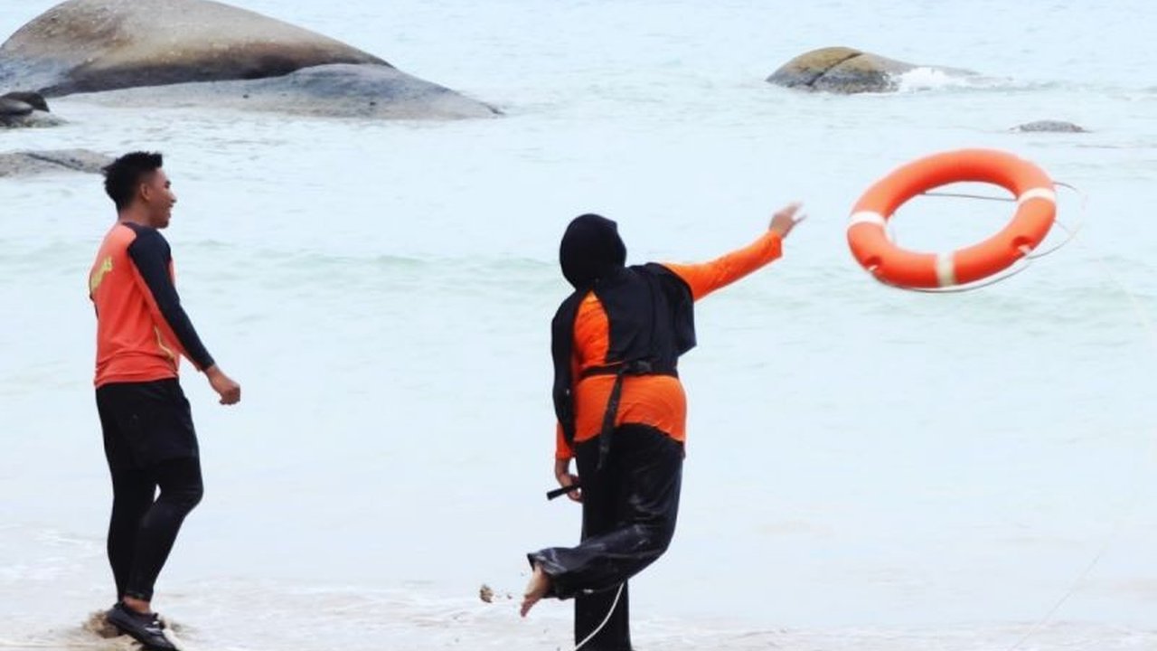 Kantor Pencarian dan Pertolongan (KPP/SAR) Natuna aktif menanamkan kesadaran dan edukasi keselamatan di air kepada pelajar sekolah dasar, mengingat kondisi geografis Natuna yang didominasi perairan. Program ini bertujuan membekali anak-anak dengan pengeta