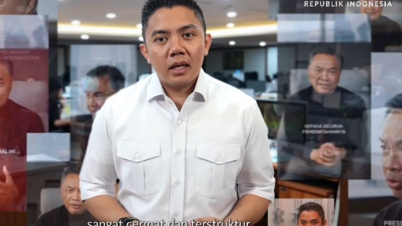 Direktur Rumah Politik Indonesia menyoroti efektivitas Sekretaris Kabinet Teddy Indra Wijaya dalam mengoordinasikan program prioritas Presiden Prabowo Subianto, menunjukkan kinerja yang patut diperhitungkan. Simak detailnya!