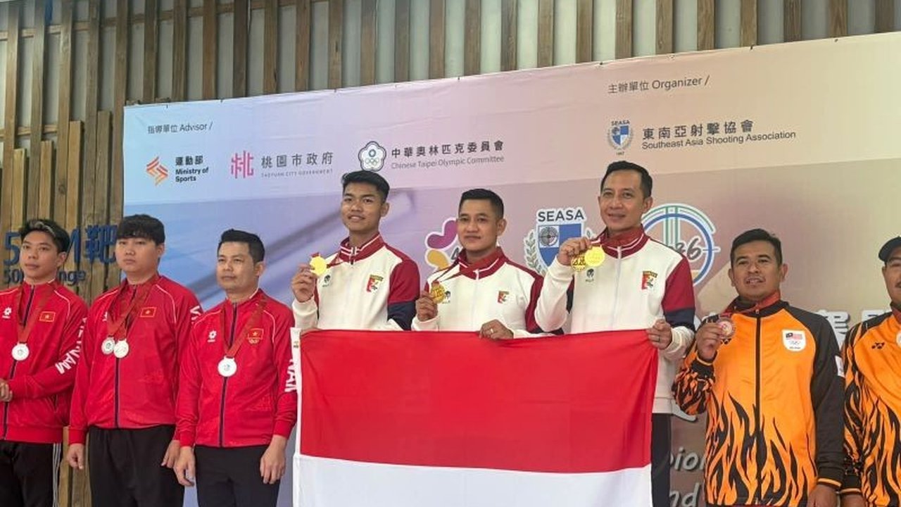 Prestasi membanggakan! Seorang prajurit Rindam IX/Udayana berhasil meraih dua medali emas di kejuaraan menembak internasional di Taipei. Simak kisah lengkap Prajurit Rindam Udayana raih emas ini.