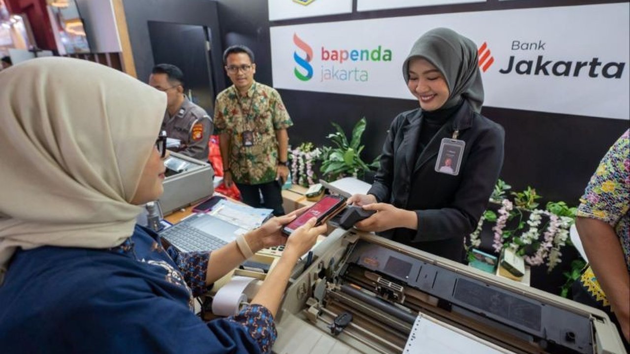 Bank Jakarta berkolaborasi dengan Bapenda DKI Jakarta menyediakan layanan pembayaran Pajak Kendaraan Bermotor (PKB) di Jakarta Fair 2026, mempermudah masyarakat menunaikan kewajiban pajak sambil menikmati hiburan.