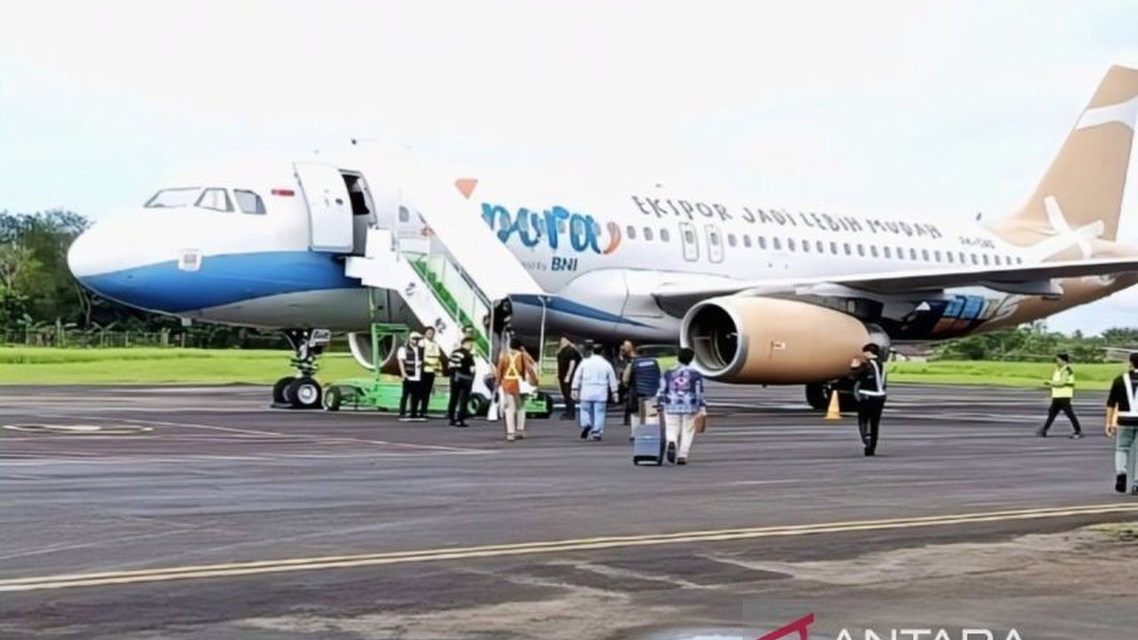 Pendaratan perdana Airbus A320 di Bandara Haji Asan Sampit menandai era baru transportasi udara, membuka Peluang Ekonomi Kotim serta investasi dan konektivitas antardaerah.
