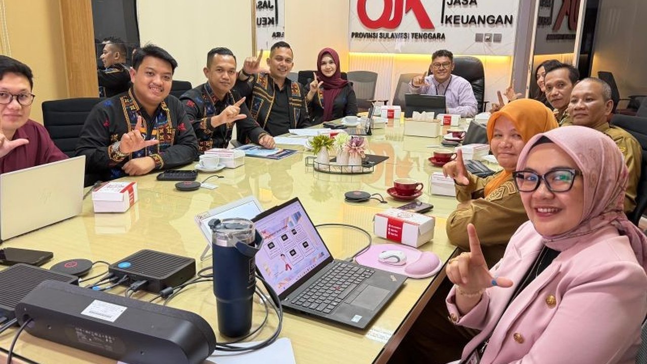 OJK Sultra dan Pemkab Konawe bersinergi mendorong budaya menabung pelajar sejak dini melalui Program KEJAR. Inisiatif ini juga mempersiapkan mereka menghadapi KEJAR Award 2026.