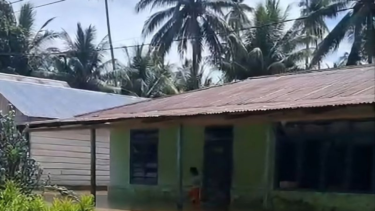 Ratusan jiwa di Desa Ongka, Parigi Moutong, terdampak banjir setelah hujan deras memicu luapan sungai. BPBD Sulteng terus memantau kondisi terkini dan mengimbau warga waspada potensi banjir susulan di Parigi Moutong.