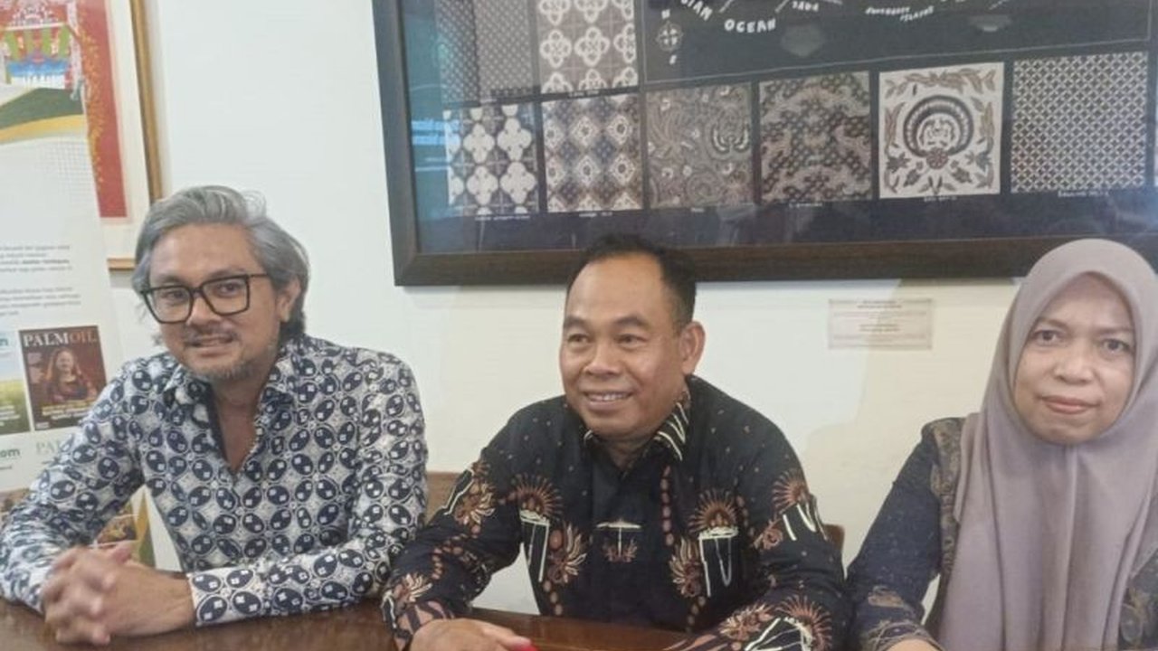 Sertifikasi RSPO bukan hanya standar, melainkan kunci bagi petani sawit swadaya untuk menembus pasar global, meningkatkan daya saing, dan mewujudkan praktik berkelanjutan.