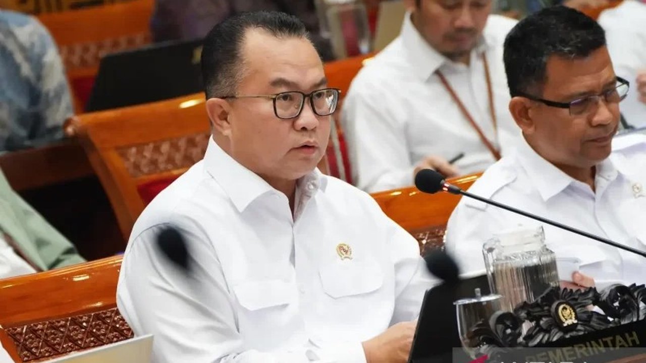 Kepala BRIN Arif Satria menekankan pentingnya Inovasi BRIN Berdampak Langsung pada masyarakat, bukan sekadar publikasi, demi solusi konkret bagi berbagai persoalan bangsa.