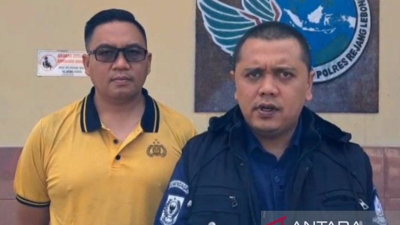 Pemerintah Kabupaten Rejang Lebong resmi menetapkan Kelurahan Karang Anyar sebagai percontohan Kampung Bebas Narkoba Rejang Lebong, menunjukkan komitmen serius dalam memerangi penyalahgunaan narkotika dan menciptakan lingkungan yang aman.