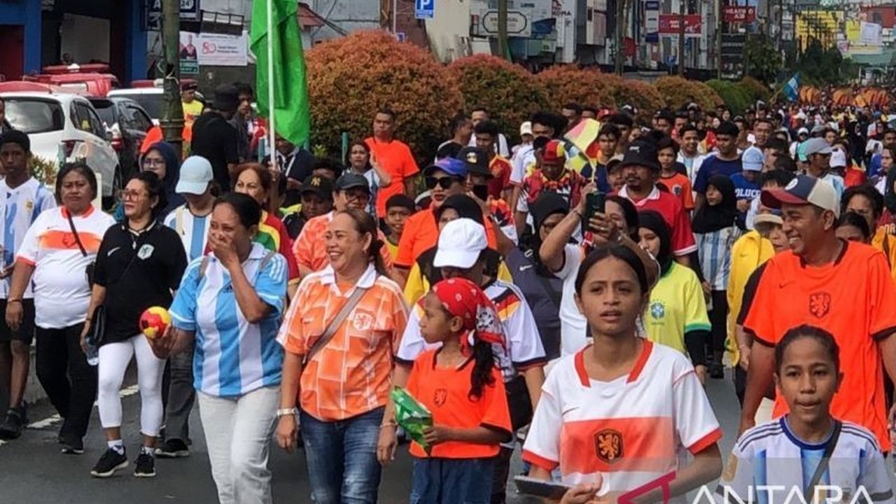 Polresta Ambon buka halaman kantornya untuk Nobar Piala Dunia 2026, sediakan fasilitas lengkap dan pengamanan demi kenyamanan serta kebersamaan masyarakat Ambon.