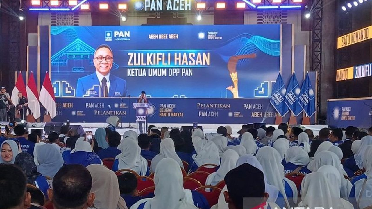 Menteri Koordinator Bidang Pangan Zulkifli Hasan menyatakan kesiapan pemerintah memenuhi kebutuhan Ketahanan Pangan Aceh, termasuk cetak sawah baru dan irigasi, sejalan dengan visi Presiden Prabowo Subianto untuk swasembada pangan nasional.