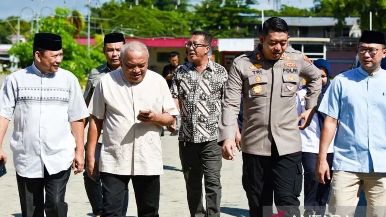 Pemerintah Kabupaten Gorontalo serius melakukan penataan Terminal Limboto demi menyambut puluhan ribu peserta PENAS KTNA XVII 2026. Bagaimana persiapannya?