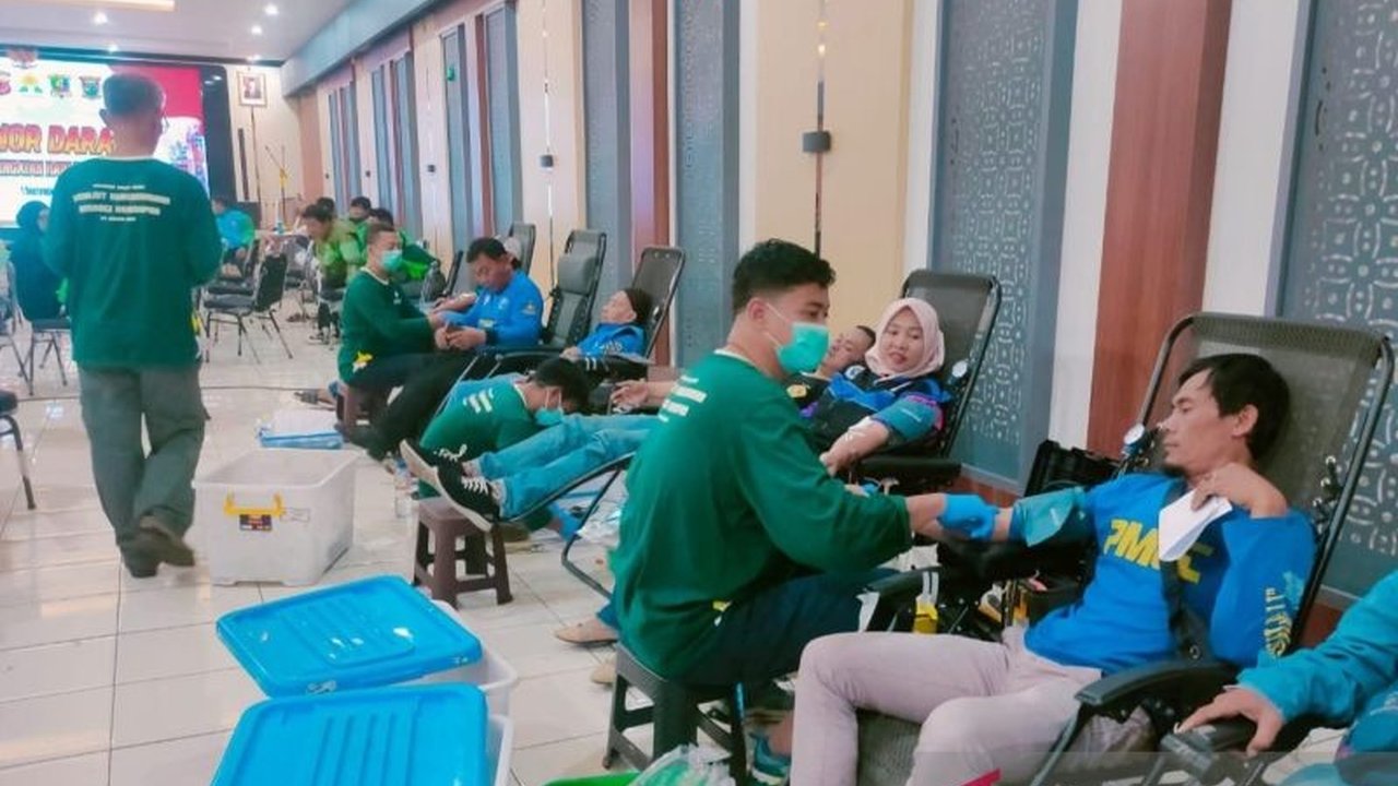 Palang Merah Indonesia (PMI) Kabupaten Cianjur terus menggencarkan sosialisasi donor darah di berbagai kalangan masyarakat untuk mengatasi krisis stok darah yang terjadi beberapa pekan terakhir, demi menyelamatkan nyawa sesama.